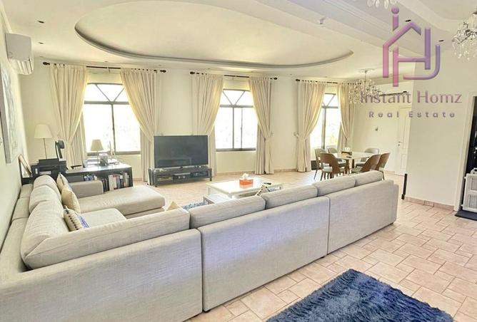 997702 - Property Image 3