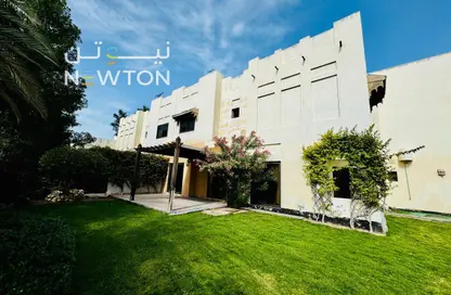 Villa - 5 Bedrooms - 5 Bathrooms for rent in Janabiya - Northern Governorate
