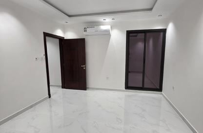 Apartment - 5 - 4 for sale in Hidd - Muharraq Governorate