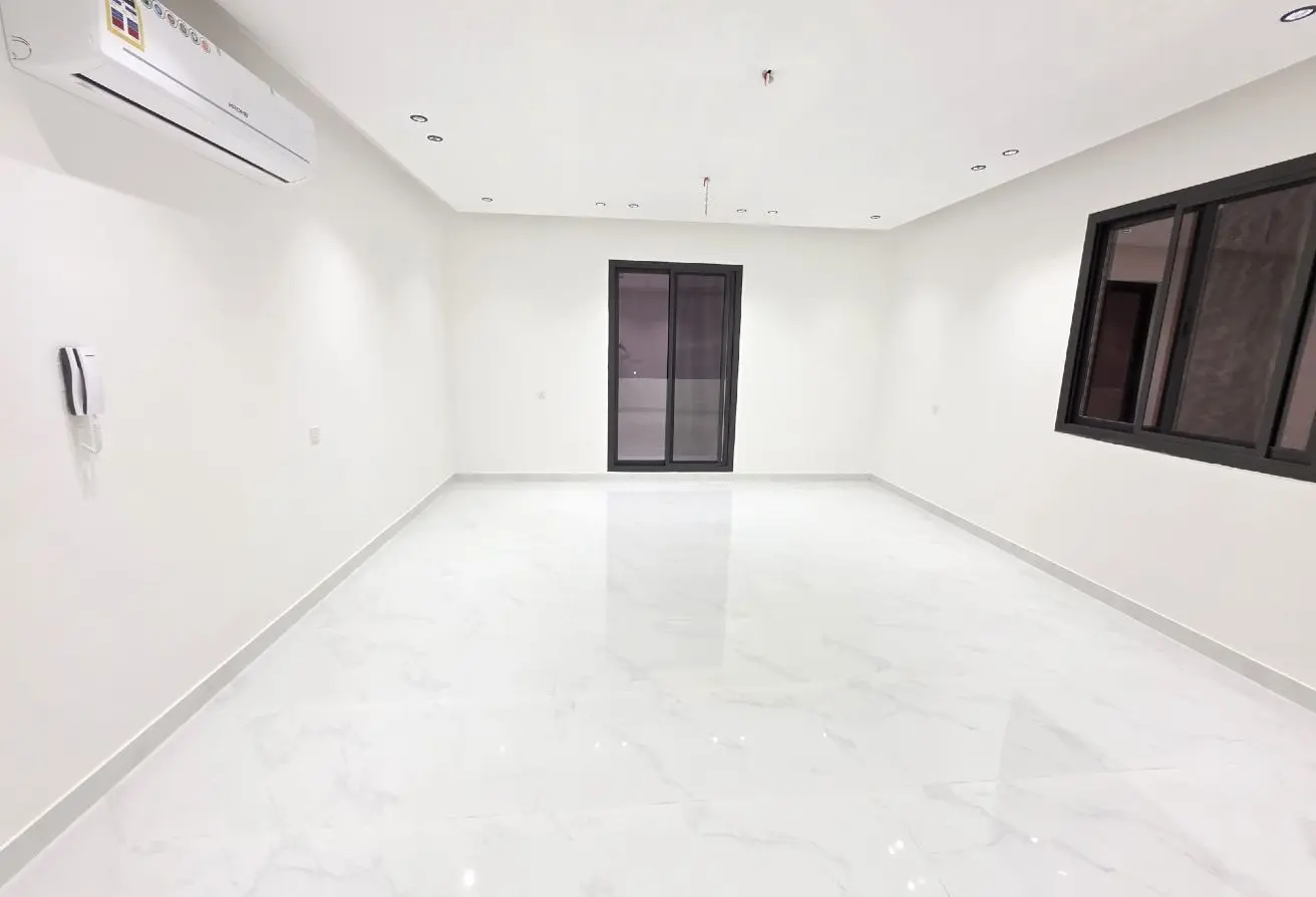 57037903 - Property Main Image