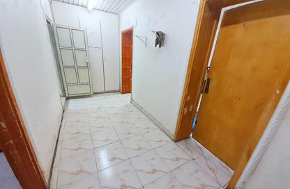 Apartment - 2 Bedrooms - 1 Bathroom for rent in Um Al Hasam - Manama - Capital Governorate