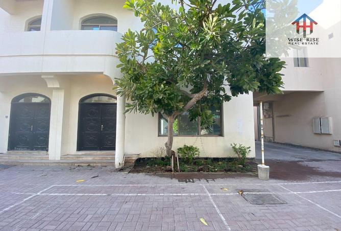 53432946 - Property Main Image