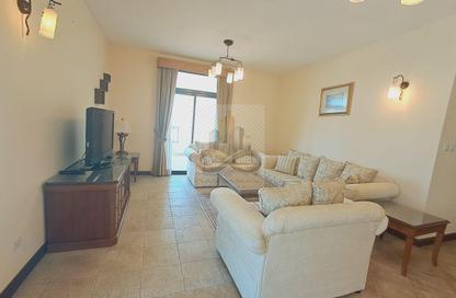 Apartment - 2 - 3 for rent in Sanabis - Manama - Capital Governorate