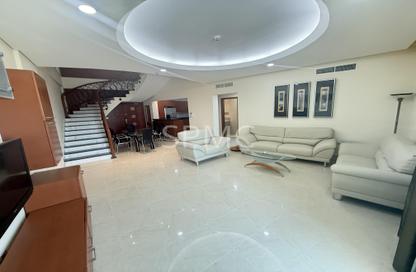 Apartment - 4 Bedrooms - 4 Bathrooms for rent in Al Juffair - Capital Governorate