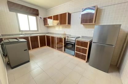 Apartment - 2 - 2 for rent in Al Burhama - Manama - Capital Governorate