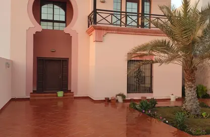 فيلا - 3 غرف نوم - 4 حمامات للبيع في مشروع العرين - الزلاق - المحافظة الجنوبية فيلا - 3 غرف نوم - 4 حمامات للبيع في مشروع العرين - الزلاق - المحافظة الجنوبية