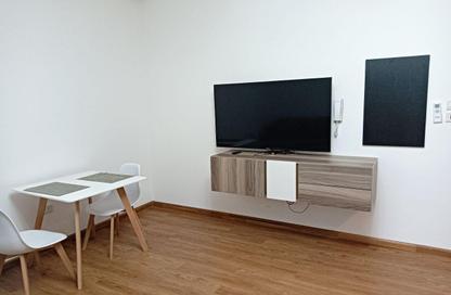 Apartment - 1 Bedroom - 1 Bathroom for rent in Seef - Capital Governorate