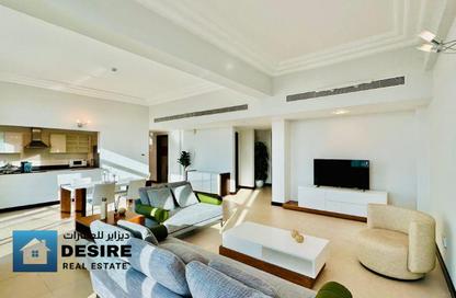 Apartment - 2 Bedrooms - 3 Bathrooms for rent in Zinj - Manama - Capital Governorate