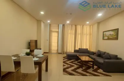 Apartment - 2 Bedrooms - 3 Bathrooms for rent in Al Juffair - Capital Governorate