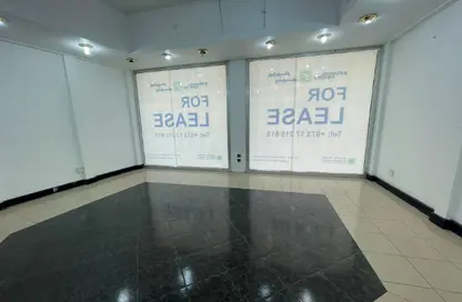 Retail - Studio for rent in Manama Downtown - Manama - Capital Governorate
