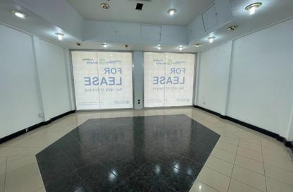 Retail - Studio for rent in Manama Downtown - Manama - Capital Governorate