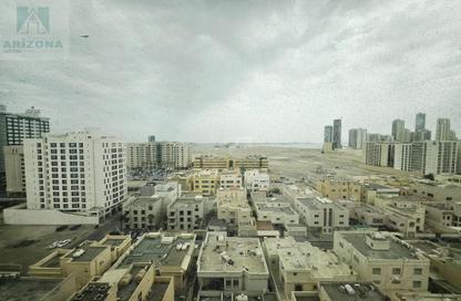 Apartment - 2 Bedrooms - 3 Bathrooms for rent in Al Juffair - Capital Governorate