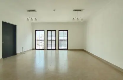 Apartment - 2 Bedrooms - 2 Bathrooms for rent in Hidd - Muharraq Governorate