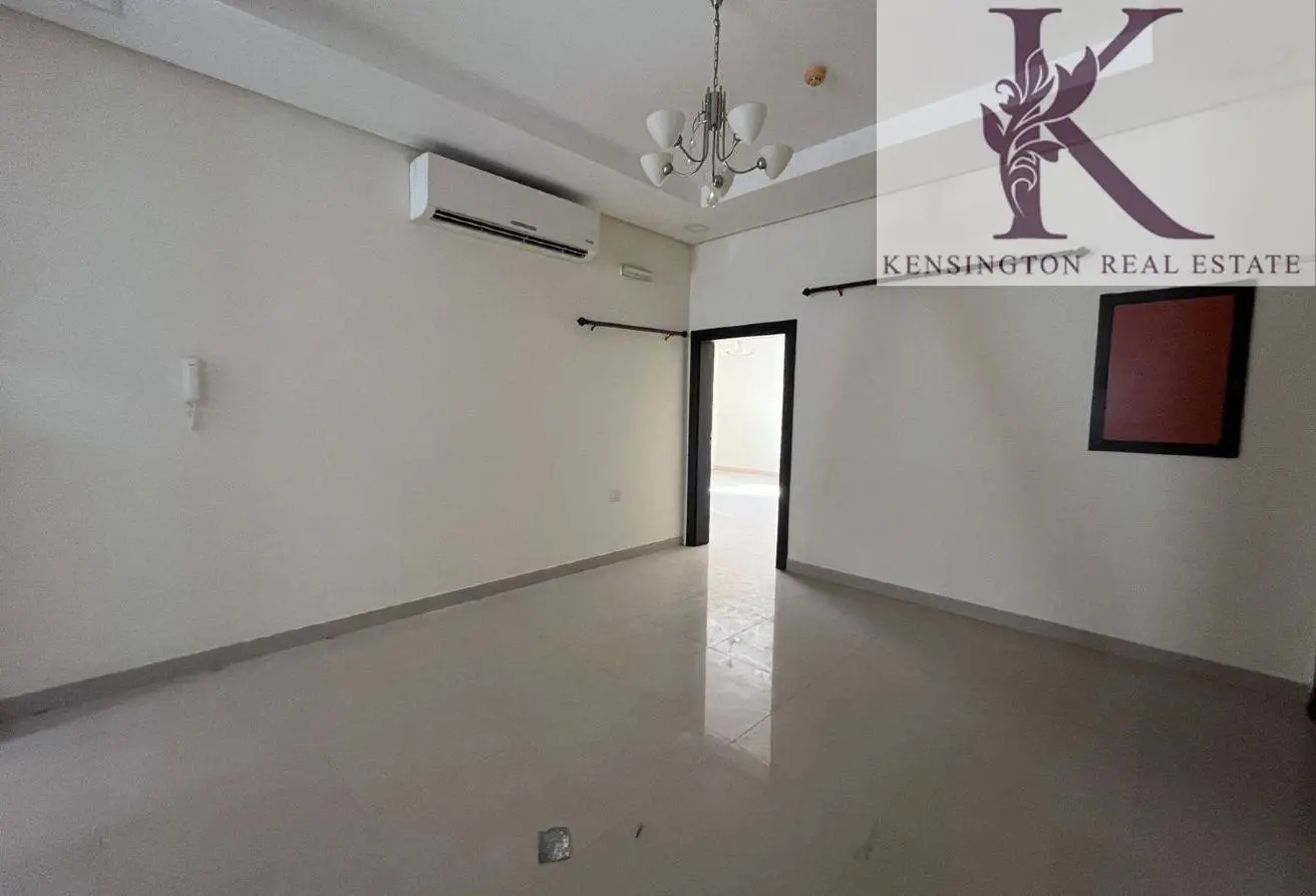 992055 - Property Main Image