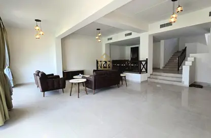 شقة - 3 غرف نوم - 4 حمامات للايجار في شارع أمواج - أمواج - المحرق