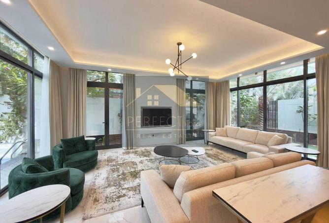 988615 - Property Main Image