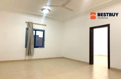 Apartment - 2 Bedrooms - 2 Bathrooms for rent in Hidd - Muharraq Governorate Apartment - 2 Bedrooms - 2 Bathrooms for rent in Hidd - Muharraq Governorate