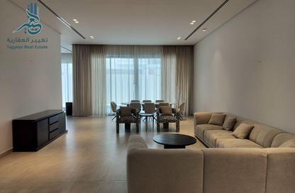 Villa - 5 Bedrooms - 6 Bathrooms for rent in Janabiya - Northern Governorate