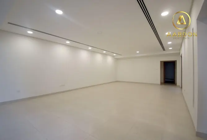 54451086 - Property Image 2