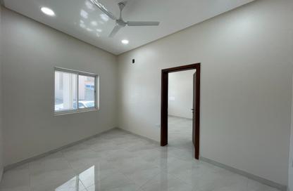 Apartment - 1 Bedroom - 1 Bathroom for rent in Tubli - Central Governorate
