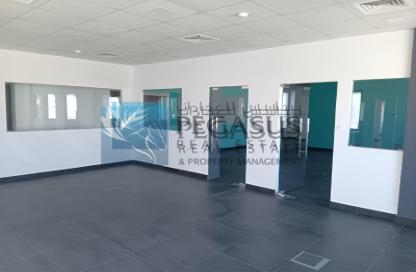 Office Space - Studio - 2 Bathrooms for rent in Seef - Capital Governorate