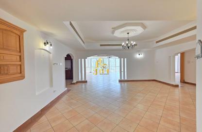 Apartment - 3 Bedrooms - 4 Bathrooms for rent in Saar - Northern Governorate Apartment - 3 Bedrooms - 4 Bathrooms for rent in Saar - Northern Governorate