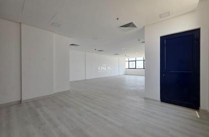 Office Space - Studio - 2 for rent in Seef - Capital Governorate