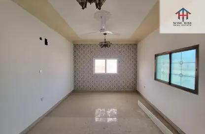 شقة - 3 غرف نوم - 3 حمامات للايجار في عراد - المحرق