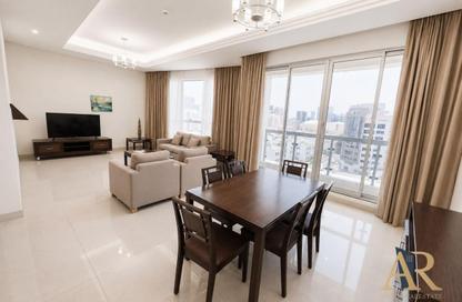 Apartment - 2 Bedrooms - 2 Bathrooms for rent in Diplomatic Area - Manama - Capital Governorate