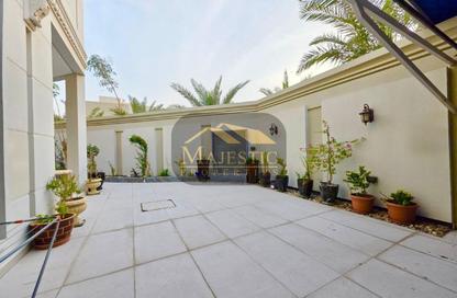 Villa - 4 Bedrooms - 5 Bathrooms for sale in Tubli - Central Governorate