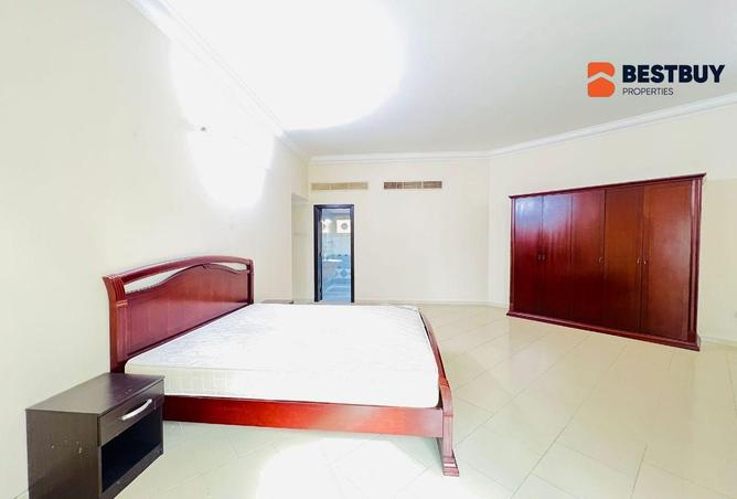 992909 - Property Image 3