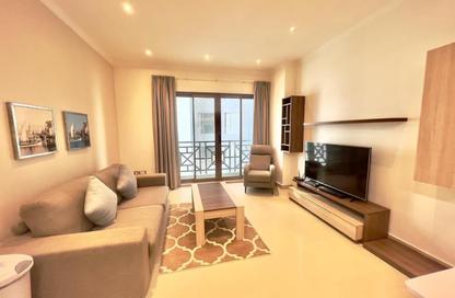 Apartment - 1 Bedroom - 2 Bathrooms for rent in Amwaj Avenue - Amwaj Islands - Muharraq Governorate Apartment - 1 Bedroom - 2 Bathrooms for rent in Amwaj Avenue - Amwaj Islands - Muharraq Governorate