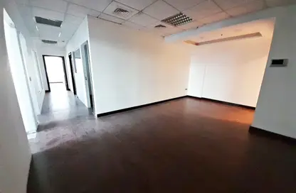 Office Space - 6 Bedrooms - 2 Bathrooms for rent in Seef - Capital Governorate