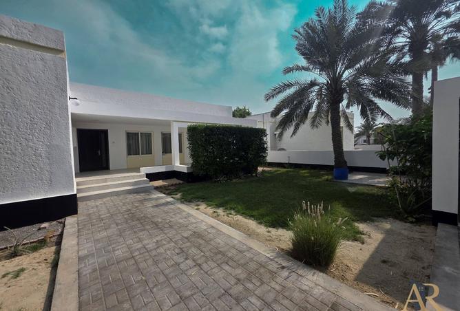 56641423 - Property Image 2