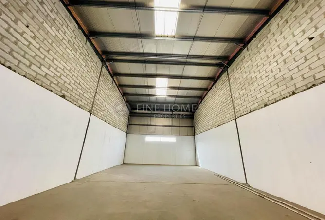 996428 - Property Image 2