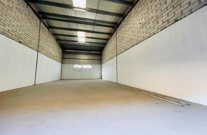 Warehouse - Studio - 2 Bathrooms for rent in Hidd - Muharraq Governorate