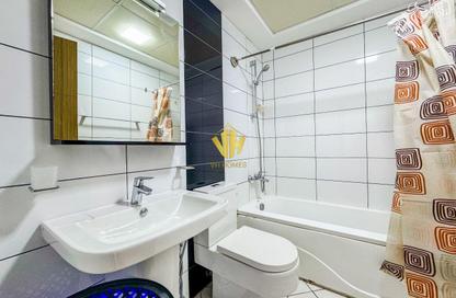 Apartment - 1 Bedroom - 2 Bathrooms for rent in Seef - Capital Governorate