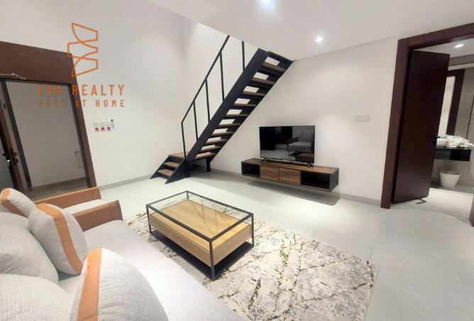 987849 - Property Image 2