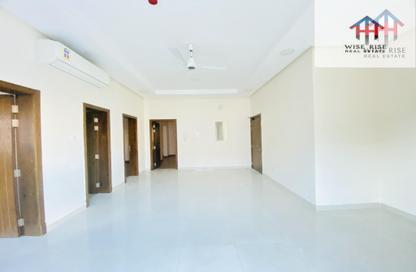 Apartment - 2 Bedrooms - 2 Bathrooms for rent in Zinj - Manama - Capital Governorate