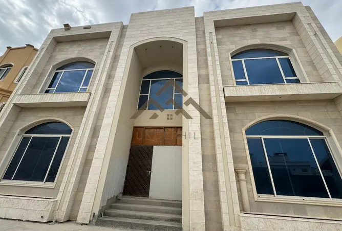 53523421 - صورة العقار 2