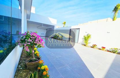 Villa - 5 Bedrooms - 7 Bathrooms for sale in Saar - Northern Governorate