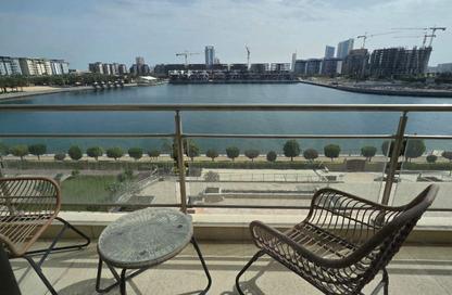 Apartment - 2 Bedrooms - 3 Bathrooms for rent in Reef Island - Capital Governorate