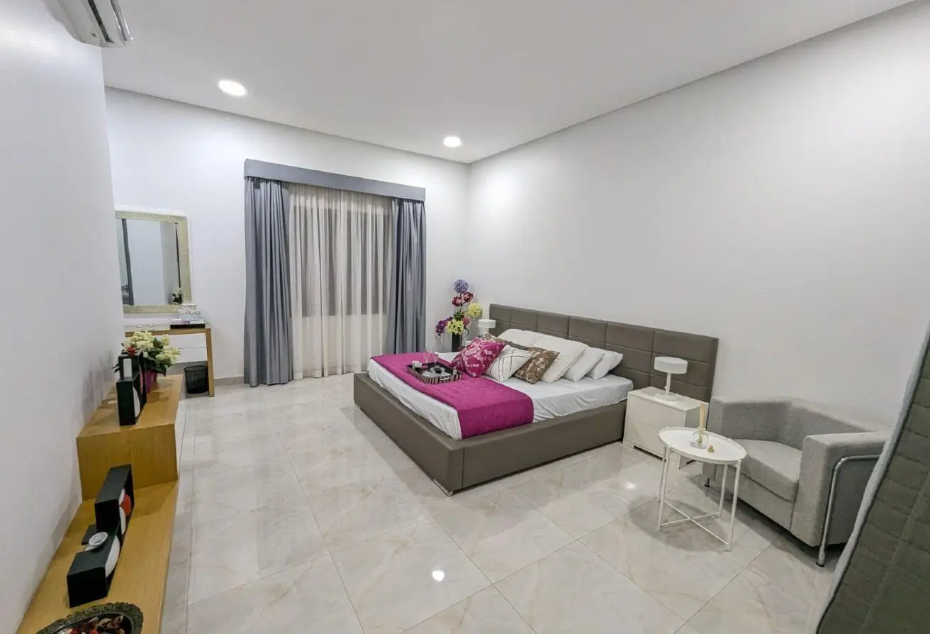 53241419 - Property Main Image