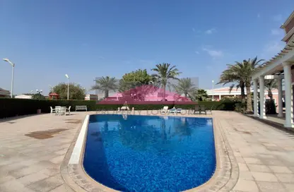 Compound - 4 Bedrooms - 5 Bathrooms for rent in Hamala - Northern Governorate