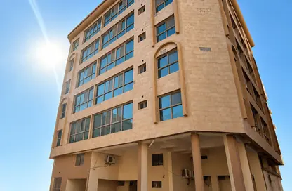 عمارة بالكامل - غرفة نوم - 1 حمام للبيع في العدلية - المنامة - محافظة العاصمة