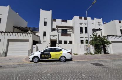 Villa - 3 Bedrooms - 3 Bathrooms for rent in Diyar Al Muharraq - Muharraq Governorate Villa - 3 Bedrooms - 3 Bathrooms for rent in Diyar Al Muharraq - Muharraq Governorate