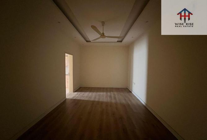 978164 - Property Image 2