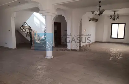 فيلا - 4 غرف نوم - 4 حمامات للايجار في السقية - المنامة - محافظة العاصمة
