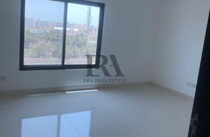 Office Space - Studio - 2 Bathrooms for rent in Tubli - Central Governorate