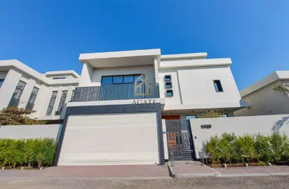 Villa - 4 Bedrooms - 5 Bathrooms for rent in Hamala - Northern Governorate